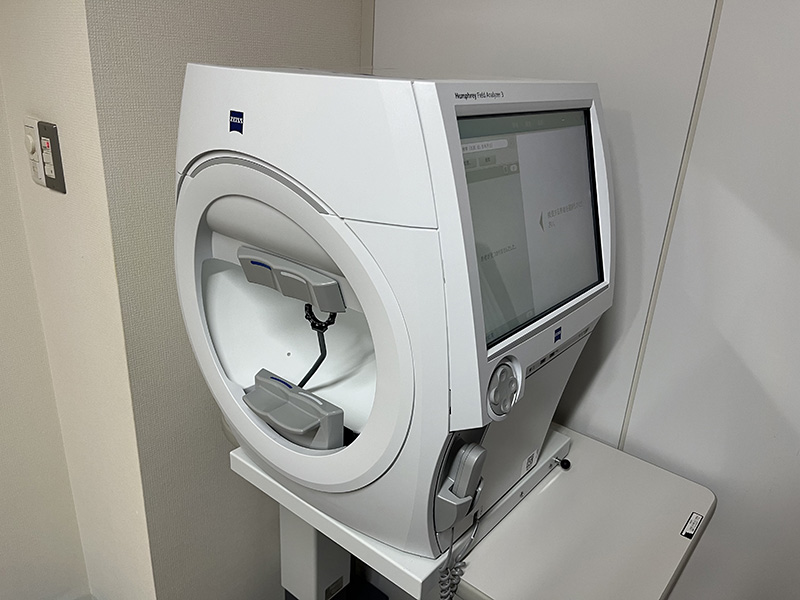 視野検査：HFAⅢ(ZEASS)