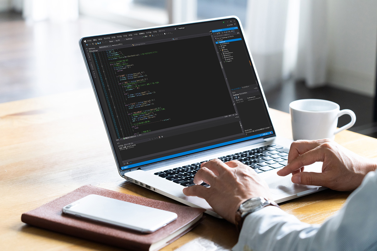 中間距離にピントを合わせる